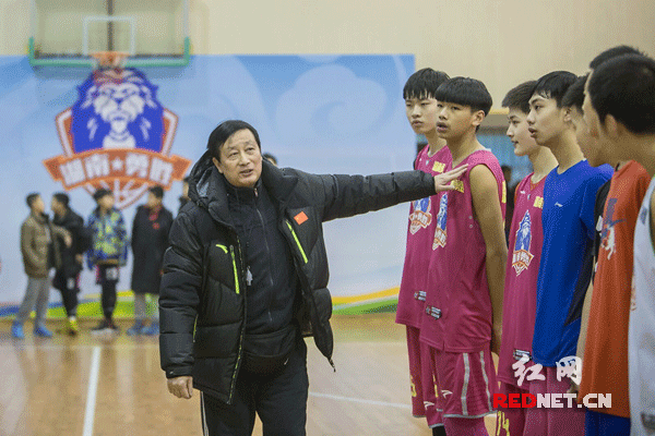 为什么传统篮球训练能帮助球员打好基础_0